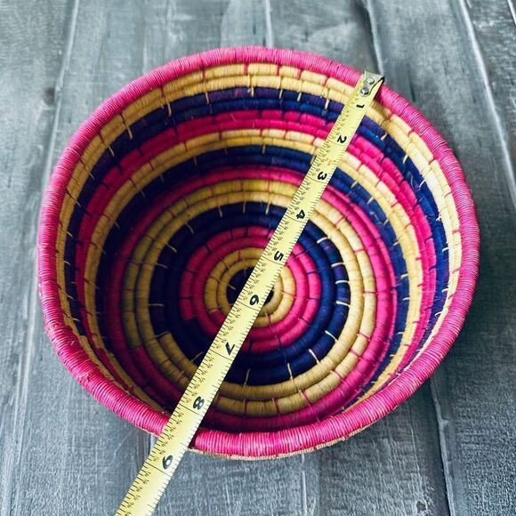 Bohemian Pink Hand Woven Straw Baskets Decor Bundle Lot - Picture 8 of 10